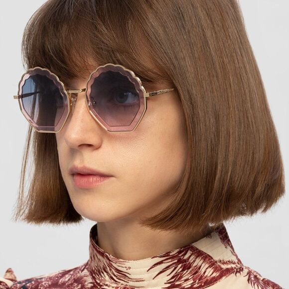 NEW Chloé Eyewear Tally seashell-frame sunglasses Gold/pink Shaded - Picture 2 of 11